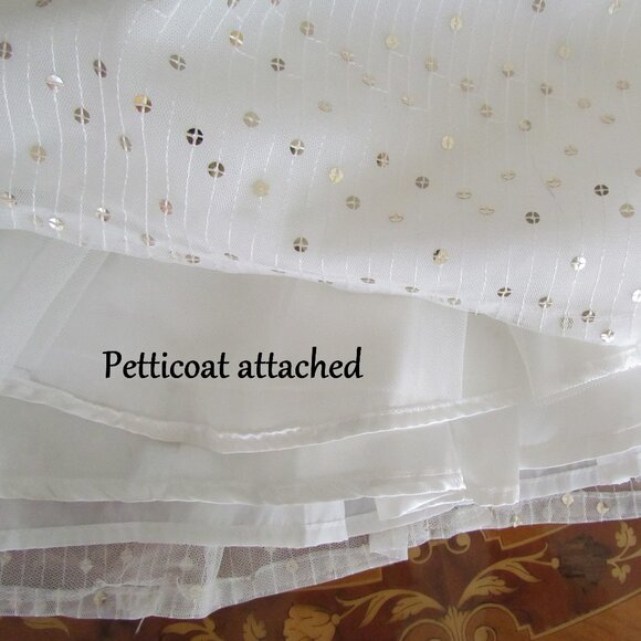 GIRL'S WHITE & GOLD DRESS, 7/8, CAT & JACK CHRISTMAS SPECIAL OCCASION WEDDING - Picture 4 of 7